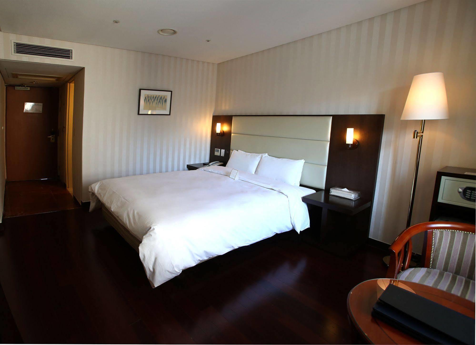 Hotel Prima Szöul Kültér fotó